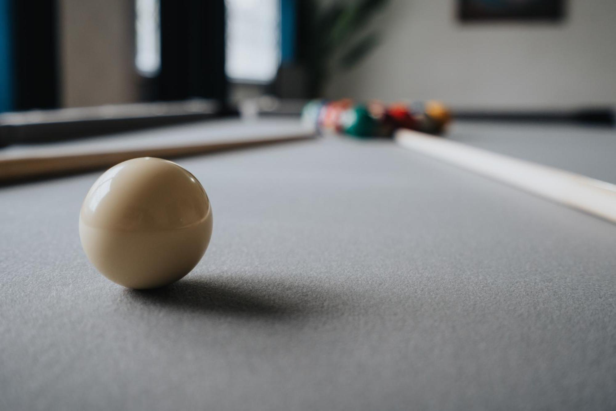 Majestic Gem - Pool Table - Coop - Etihad - Parking Villa Manchester Exteriör bild